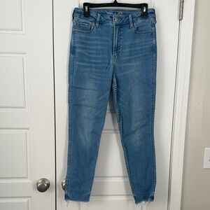 Old Navy Light Blue Ankle Jeans